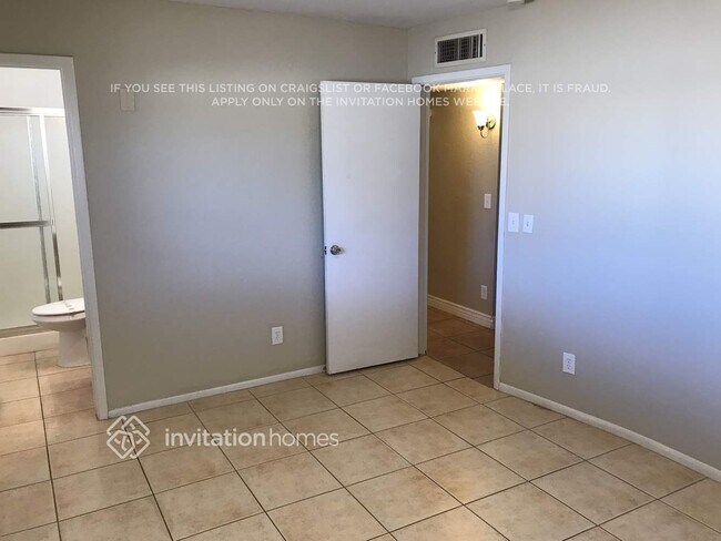Foto del edificio - 430 E Harmony Ave