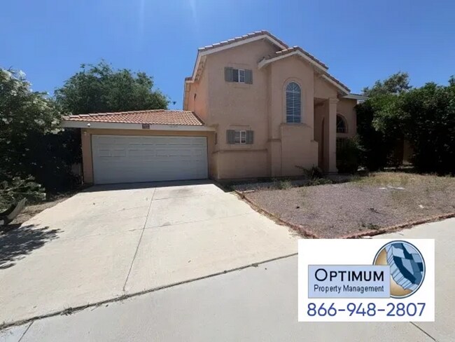 Foto del edificio - Charming 3-bedroom, 2-bathroom two-story home