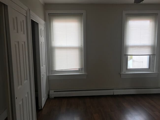 Building Photo - 601 Pawnee St