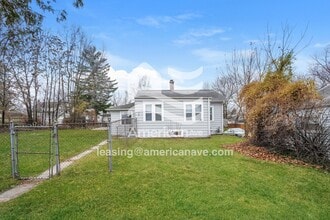 Building Photo - 226 E Fairview Ave