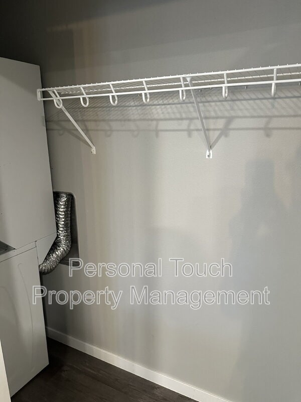 Foto del edificio - 600 8th St S