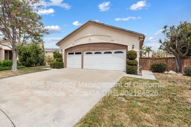Building Photo - 26440 St Ives Ct