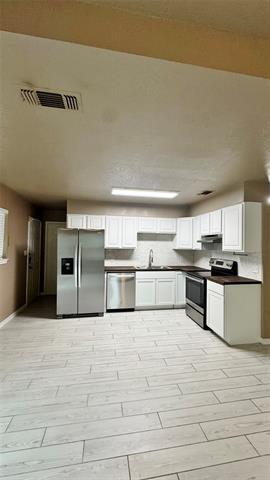 Building Photo - 7001 Porthville Dr
