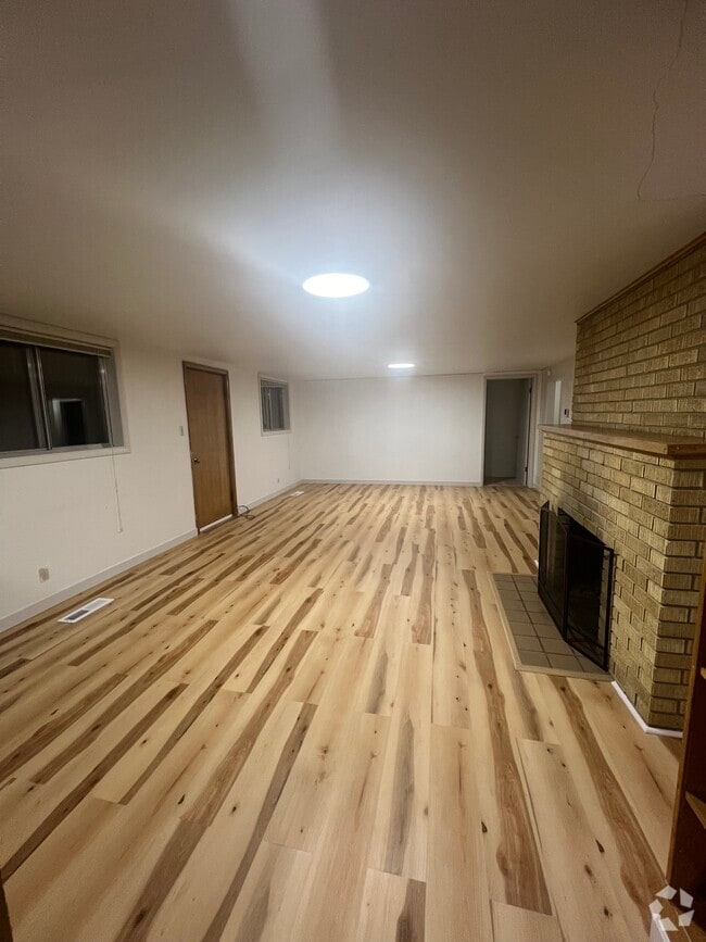 Building Photo - 57 Colgate St