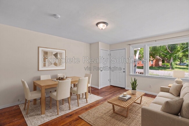 Building Photo - 2502 McLaran Ave