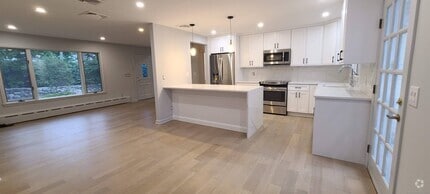 Building Photo - 76 Havemeyer Ln