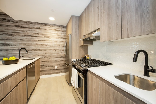 Building Photo - The Vitagraph