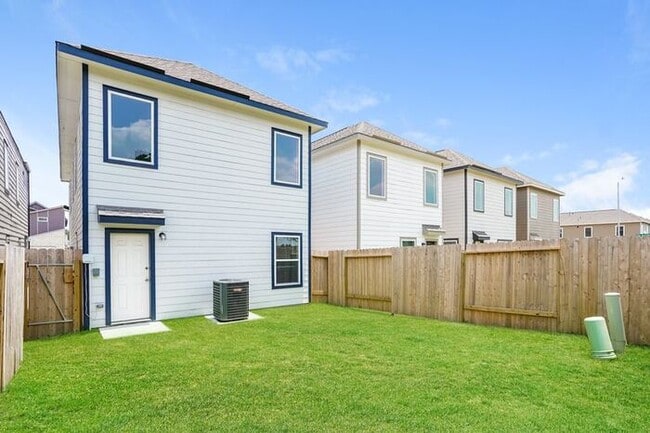 Foto del edificio - 15331 Estrella Rd W