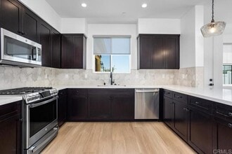Building Photo - 1200 Stonemark Pl