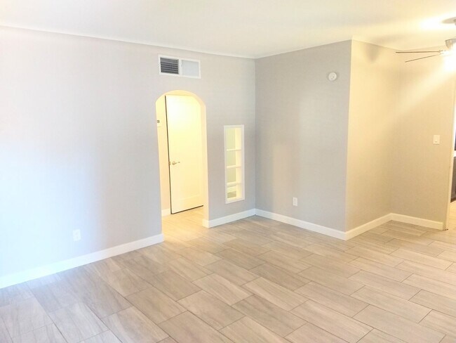 Foto del edificio - PEC1196