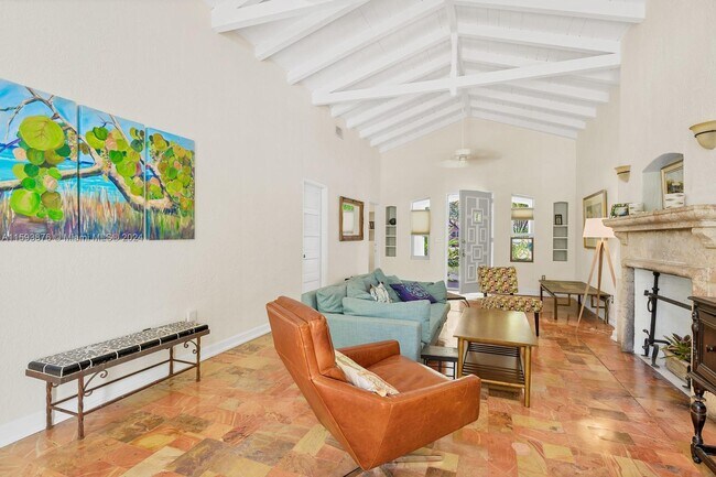 Foto del edificio - 5429 Alton Rd
