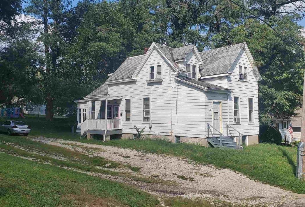 1401 E Richwoods Blvd Unit 1, Peoria, IL 61603 Apartments in Peoria