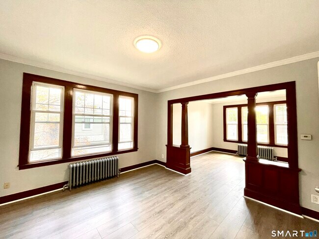 Building Photo - 54 Foley St