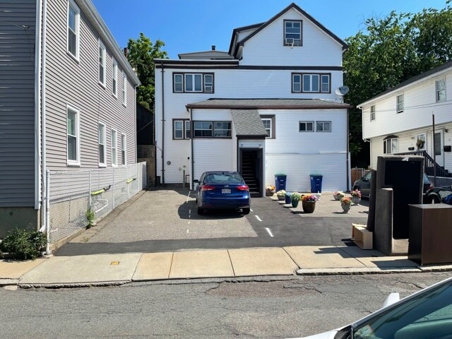 Building Photo - 21 Pitman St