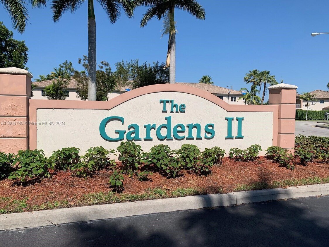 Foto principal - 1270 SE 31st Ct