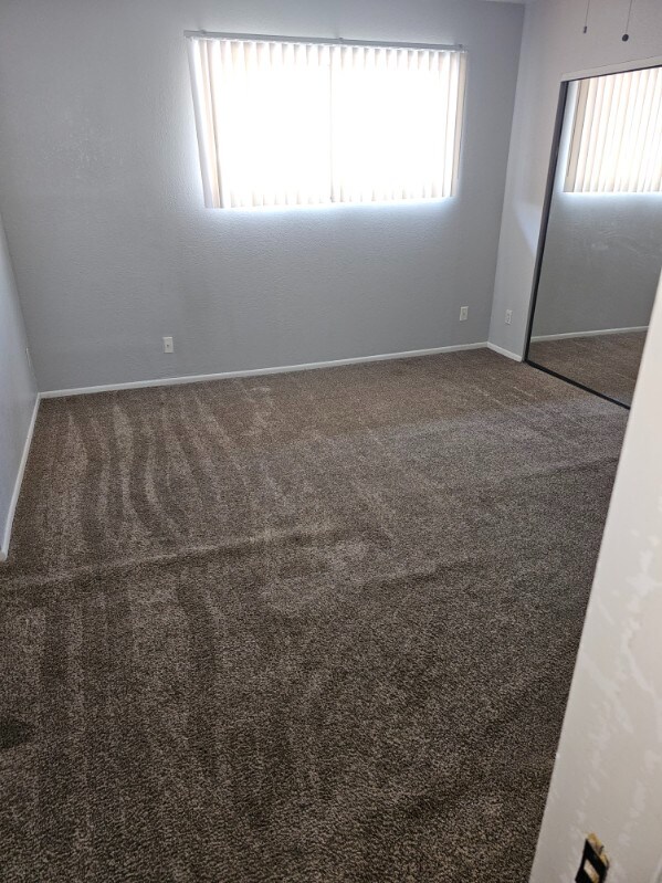Foto del edificio - 2363 W Hazelwood St