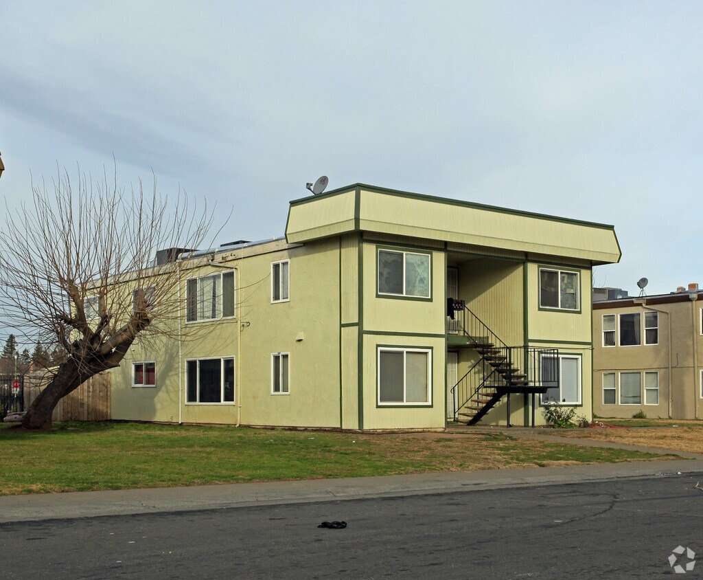 Primary Photo - 5640 Odea Dr