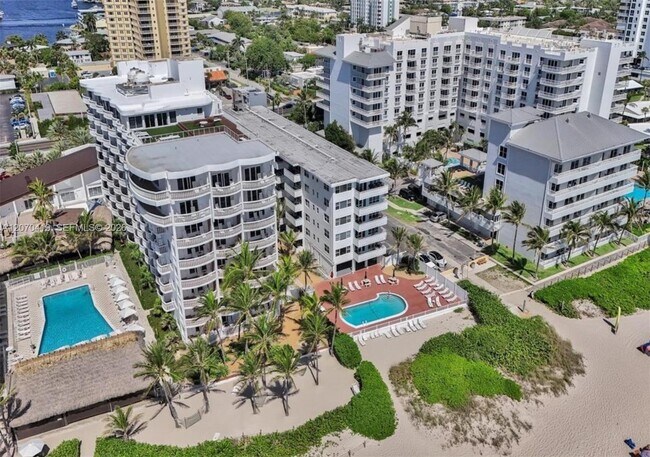 Foto del edificio - 3424 SE 12th St