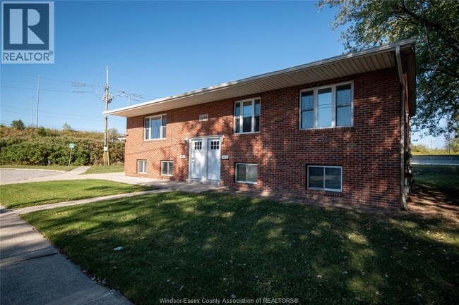 Building Photo - 3134 Riberdy Rd