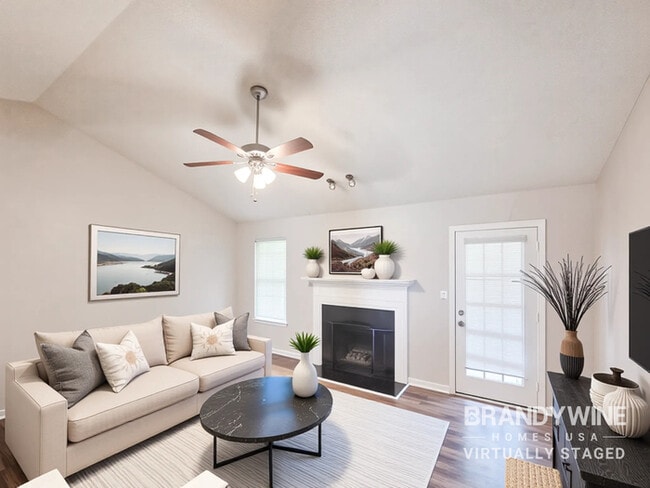 Building Photo - 3660 Hudson Way