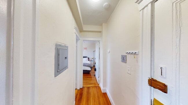 Building Photo - 1175 Boylston St