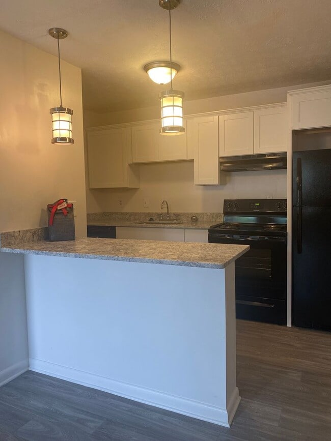 Interior Photo - Hampton Hall Apartments