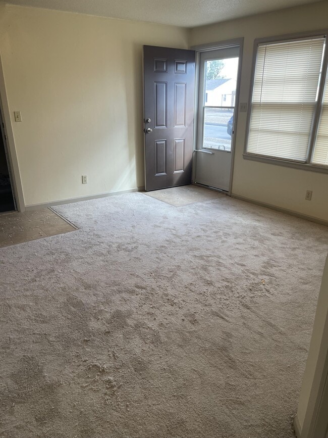 1001 S Waverly St, Wichita, KS 67218 House Rental in Wichita, KS