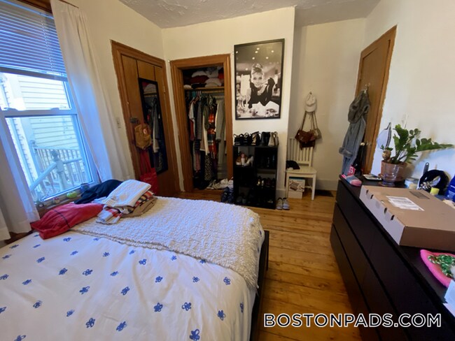 Foto del edificio - 42 Jay St