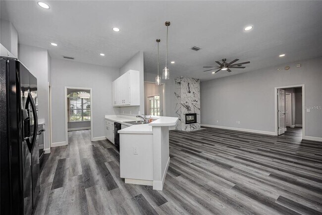 Foto del edificio - 2103 SW 75th Terrace