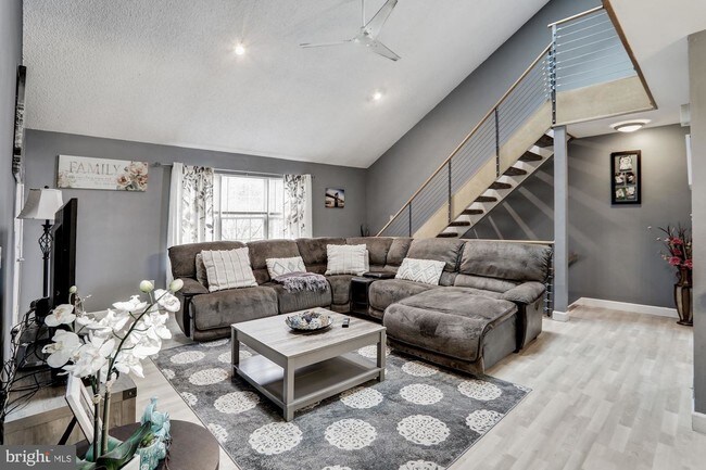 Foto del edificio - 5006B Albridge Way