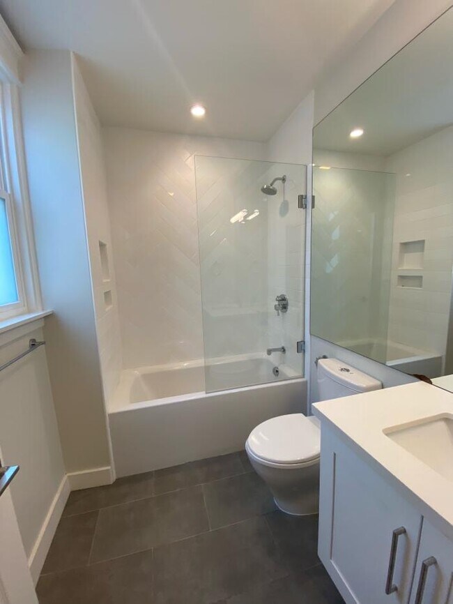 Foto del edificio - 2 bedroom in San Francisco CA 94110