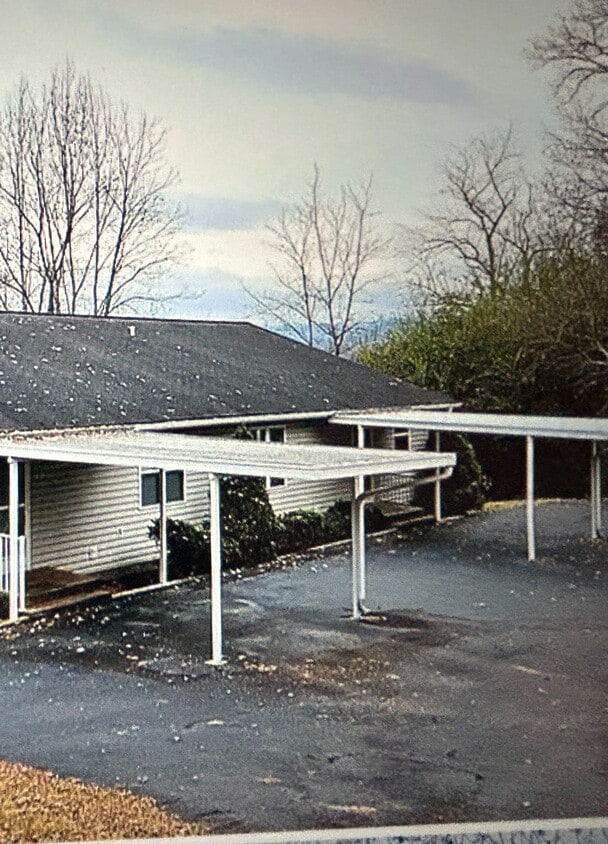 Photo - 140 Randolph St