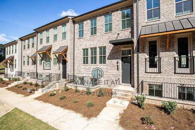 Foto del edificio - Great location! Elegant Townhome in Doraville