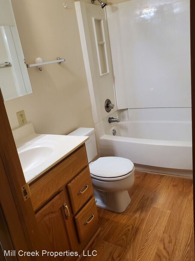 Foto del edificio - 1418 Sorenson Ln