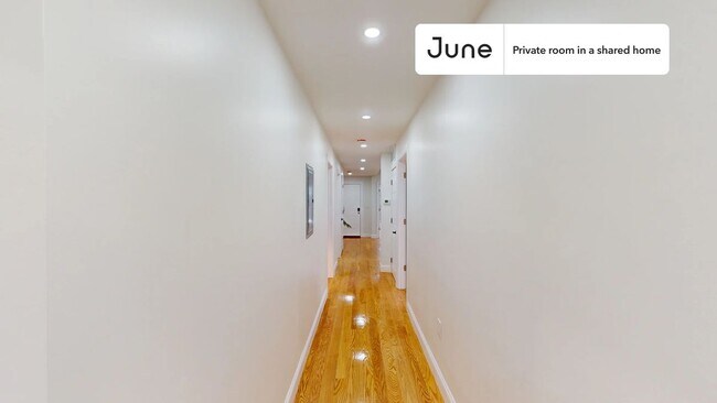 Foto del edificio - Room in Shared 4 bed/2 bath home