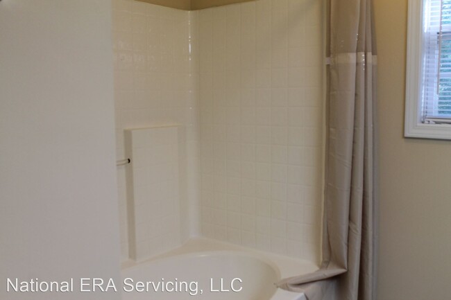 Building Photo - 3 br, 2 bath House - 828 Regency Ct