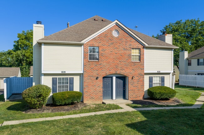 3D Exterior - TOWNHOMES AT MCNAUGHTEN