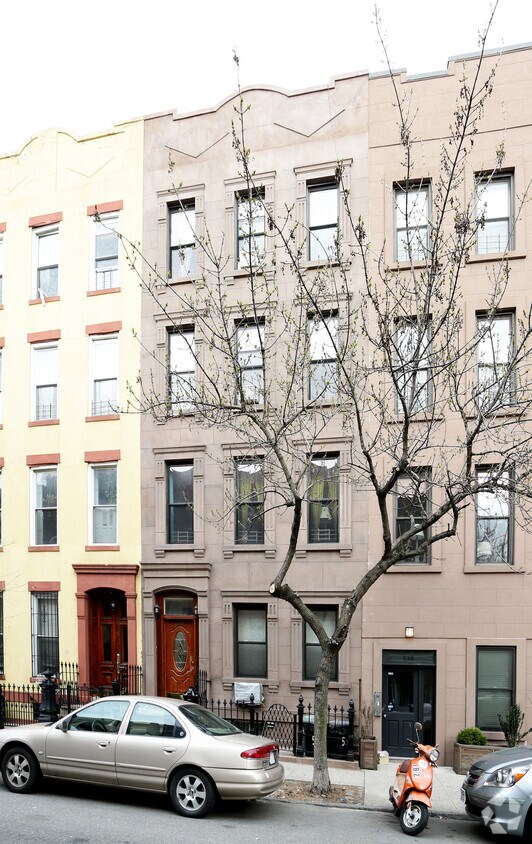 Foto principal - 538 Henry St