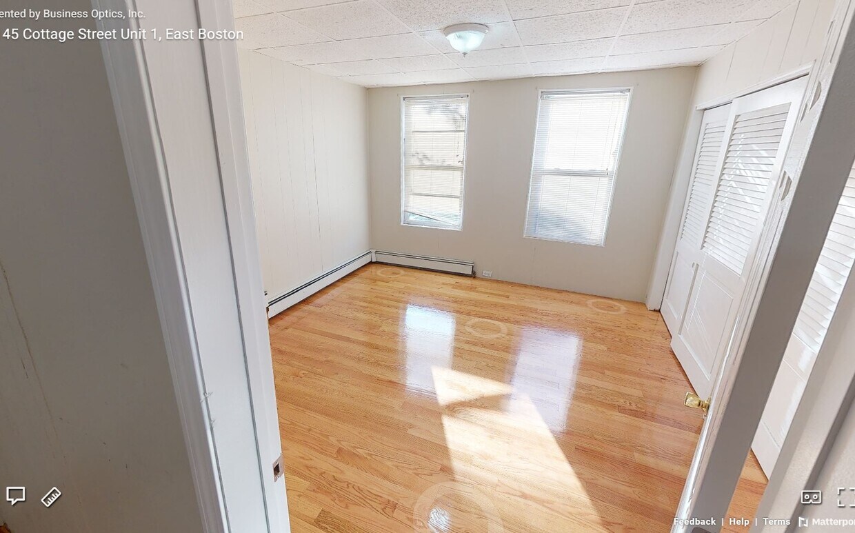 Foto principal - 145 Cottage St