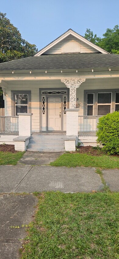 Primary Photo - 1205 S 7th St
