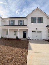 Building Photo - 106 Alva Ct