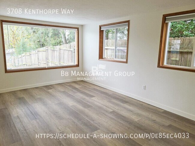 Building Photo - Nearly 1/2 Acre of Privacy Nestled in the ...
