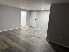 Building Photo - 13540 Superior Rd