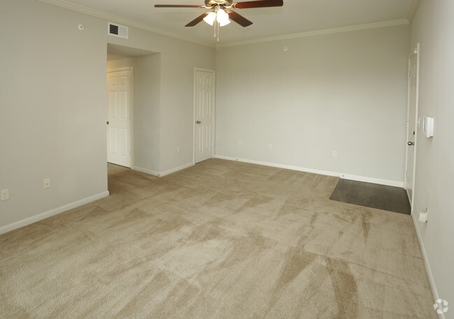 Interior Photo - Riverscape Apartment Homes