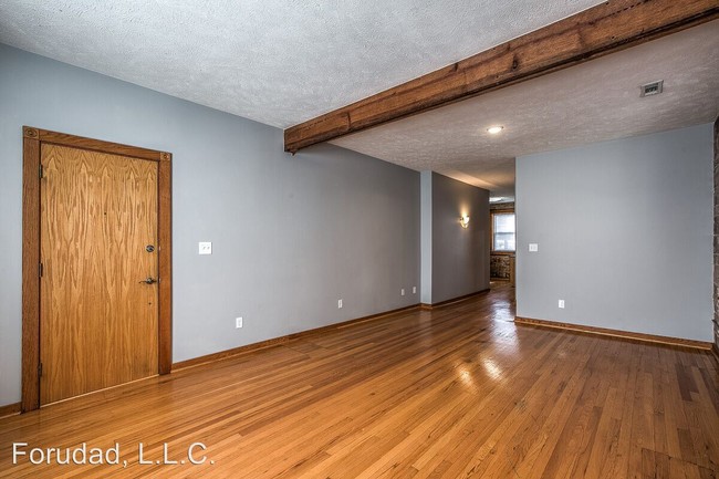 Building Photo - 2754 Harney St