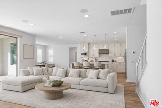 Building Photo - 18130 Radiance Ln