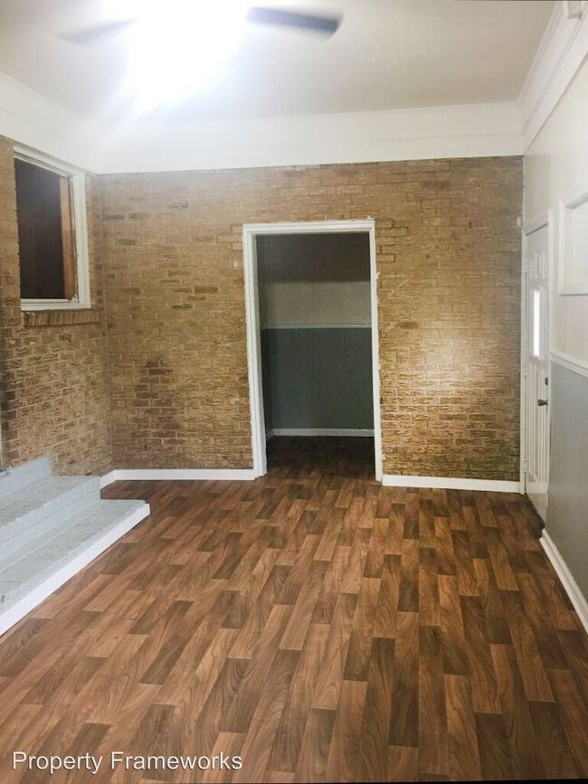 Foto del edificio - 733 Berry St