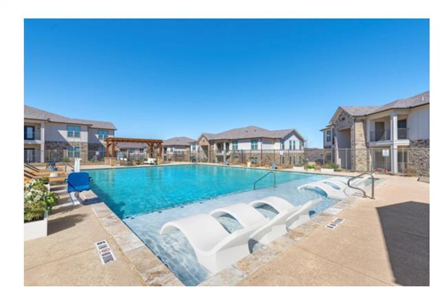 Foto principal - 2991 Lakeside Dr