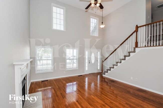 Building Photo - 3713 Jolene Ct