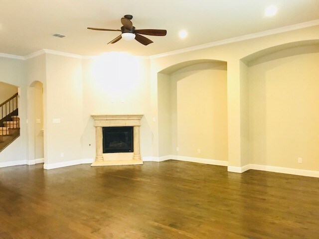 Building Photo - 1250 Saddle Creek Dr